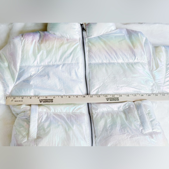 Double Zero Back To Me Chrome Puffer Jacket Coat Women’s Size M White Iridescent - Picture 9 of 12